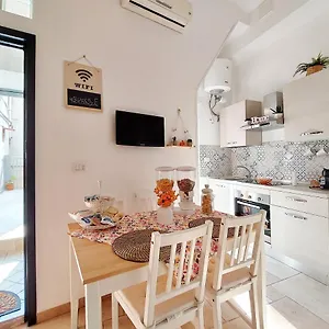 Lacorte Byfrancy Ferienhaus Bari